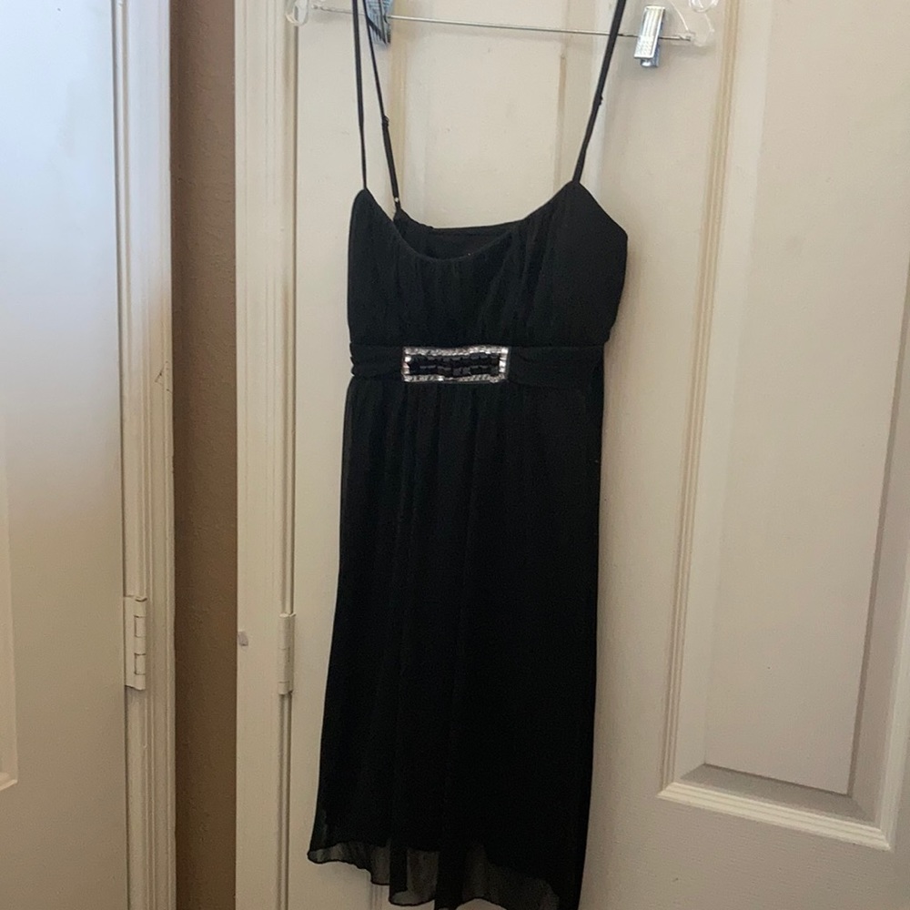 FINAL MARKDOWN Juniors’ Ruby Rox Cocktail Dress (L)